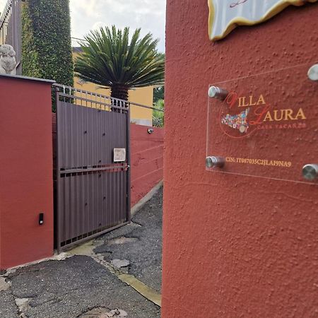 Villa Laura ปิเอดิมอนเต เอตเนโอ ภายนอก รูปภาพ